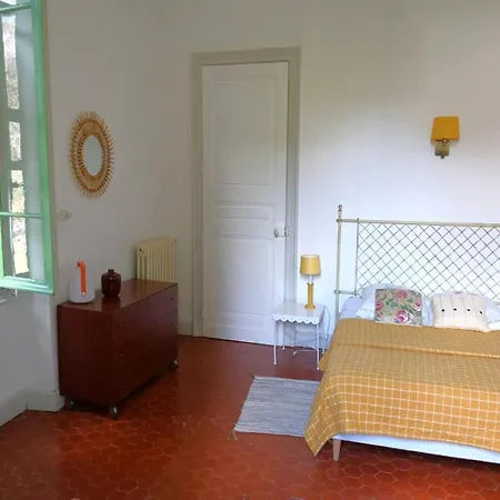펜션 Charming House Near Saint-guilhem Saint-Guiraud