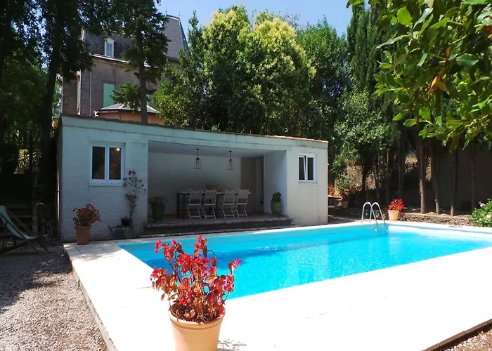 Prázdninový dům Charming House Near Saint-guilhem Saint-Guiraud